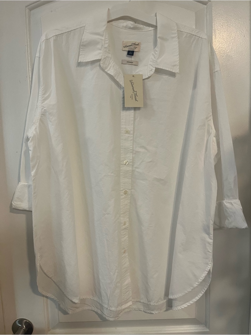Universal Thread White Casual Button-Down Shirt